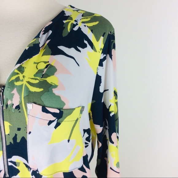 Ellen Tracy Gorgeous Comfy Printed Top Size (M) - Picture 7 of 10